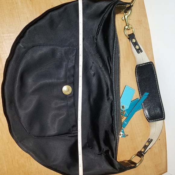 Authentic Coach Hampton Hobo - Picture 7 of 8